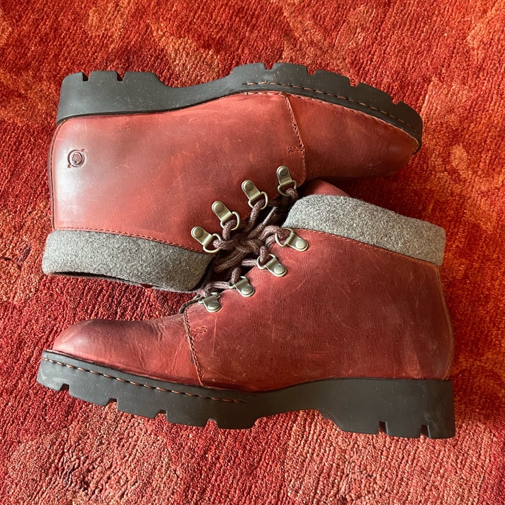 Born Codi Women's  Brown Leather Lace Up Biker Moto Combat Boots Brown.